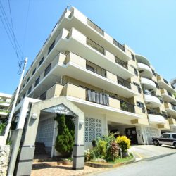 【エンゼルハイム豊見城城跡公園】猫飼育可能！分譲駐車場付きの3LDKマンション！