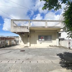 【那覇市繁多川の戸建て】眺望よしの高台にあるリフォーム済み一戸建て！和室あり！
