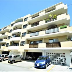 【エンゼルハイム豊見城城跡公園】猫飼育可能！三方角部屋の3LDKマンション！