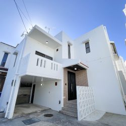 【南風原町津嘉山の戸建て】ファミリーにおすすめのリフォーム済のRC2階建4LDK！駐車場2台付き！