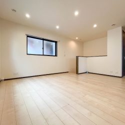 LDK（約10.5帖）：2階部居間