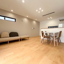 1階：LDK（約14.5帖）内装